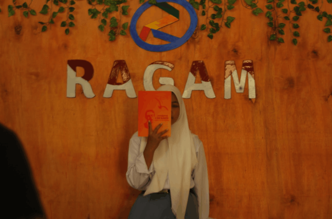 Pojok Literasi RAGAM